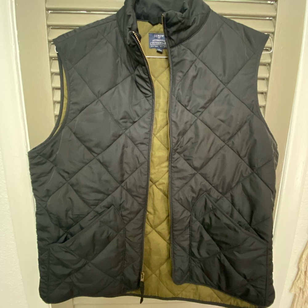 Great Jcrew vest.
